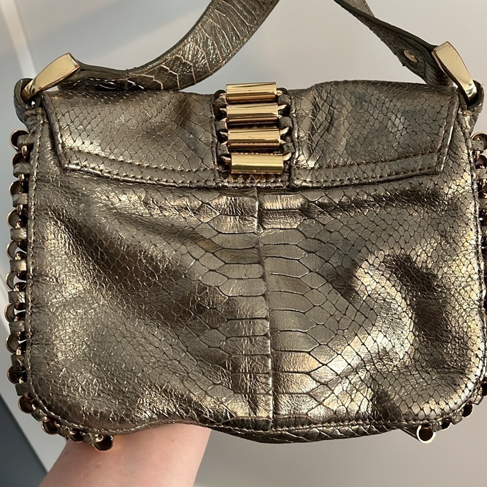 Ted Baker Limited Ed Metallic Cross Body Bag EUC - Picture 6 of 16